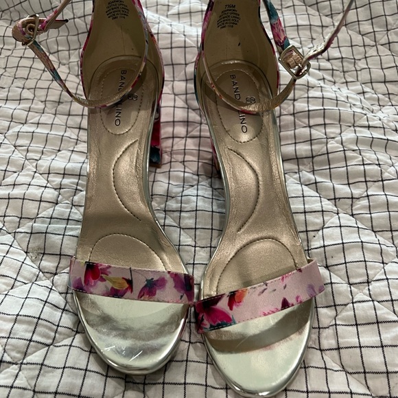 Bandolino Pink Floral Armory Sandals, Sz 7.5 - Picture 1 of 5